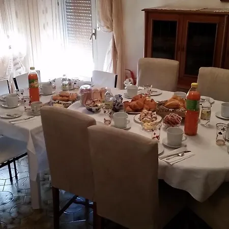 Bed and Breakfast Dora Collofedo di Monte Albano