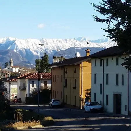 Dora Bed and Breakfast Collofedo di Monte Albano