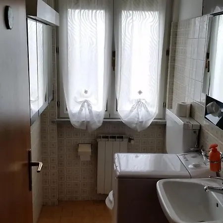 Dora Bed and Breakfast *