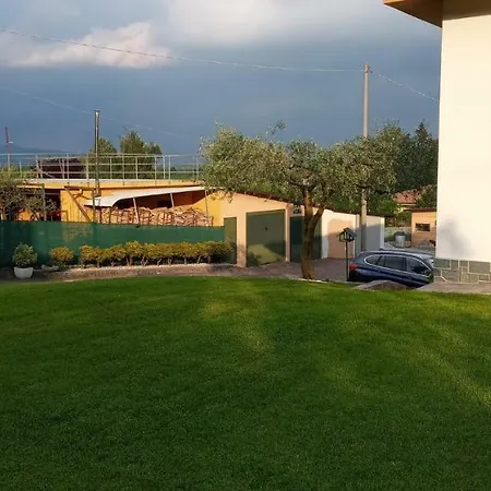 Dora Bed and Breakfast Collofedo di Monte Albano