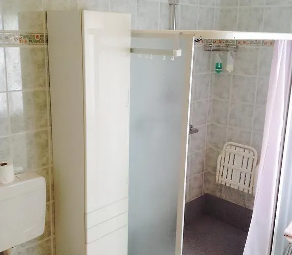 Nocleg ze śniadaniem Dora *