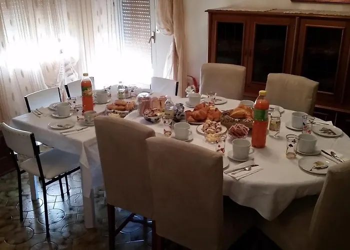 Nocleg ze śniadaniem Dora Collofedo di Monte Albano